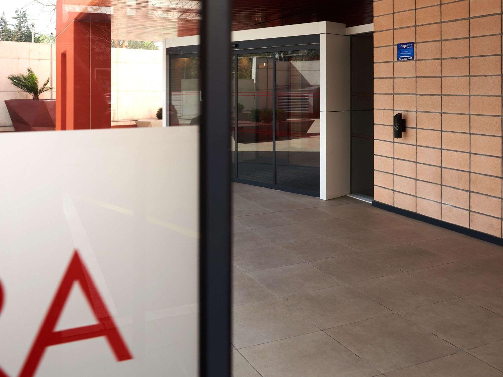 Ibis Budget Vitoria Gasteiz ภายนอก รูปภาพ