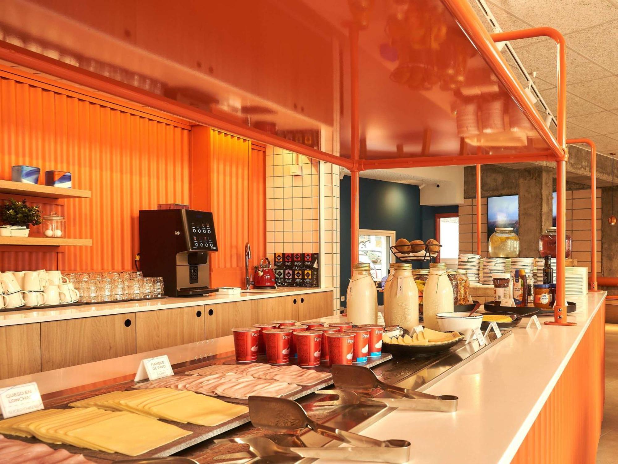 Ibis Budget Vitoria Gasteiz ภายนอก รูปภาพ